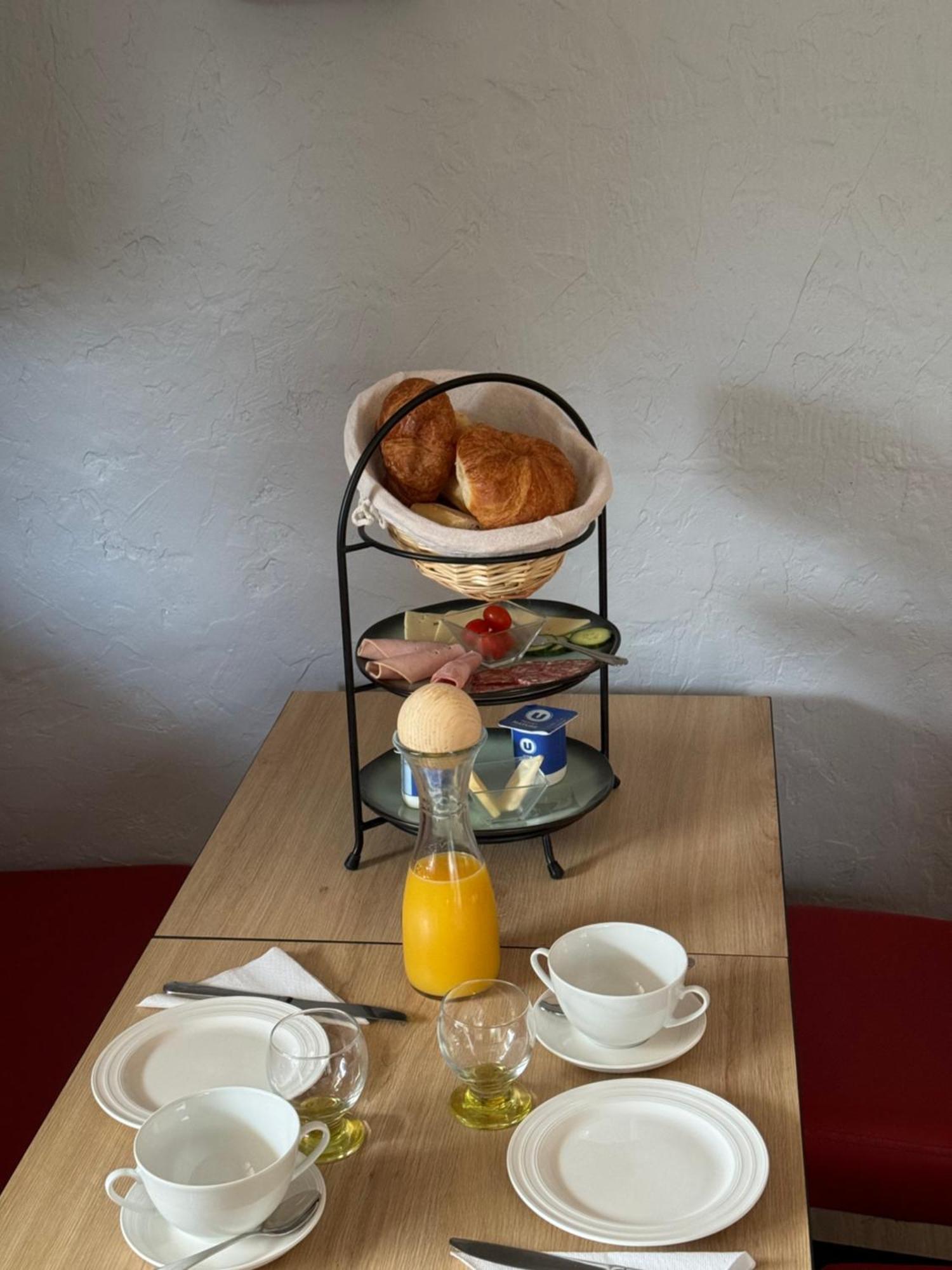 Bnb Castellane Chambre D'Hotes B&B Exterior foto