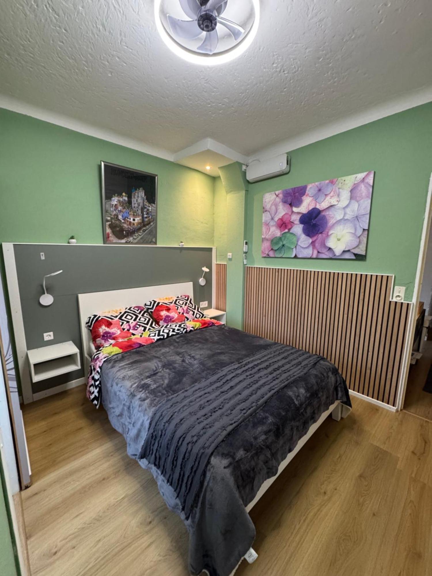 Bnb Castellane Chambre D'Hotes B&B Exterior foto